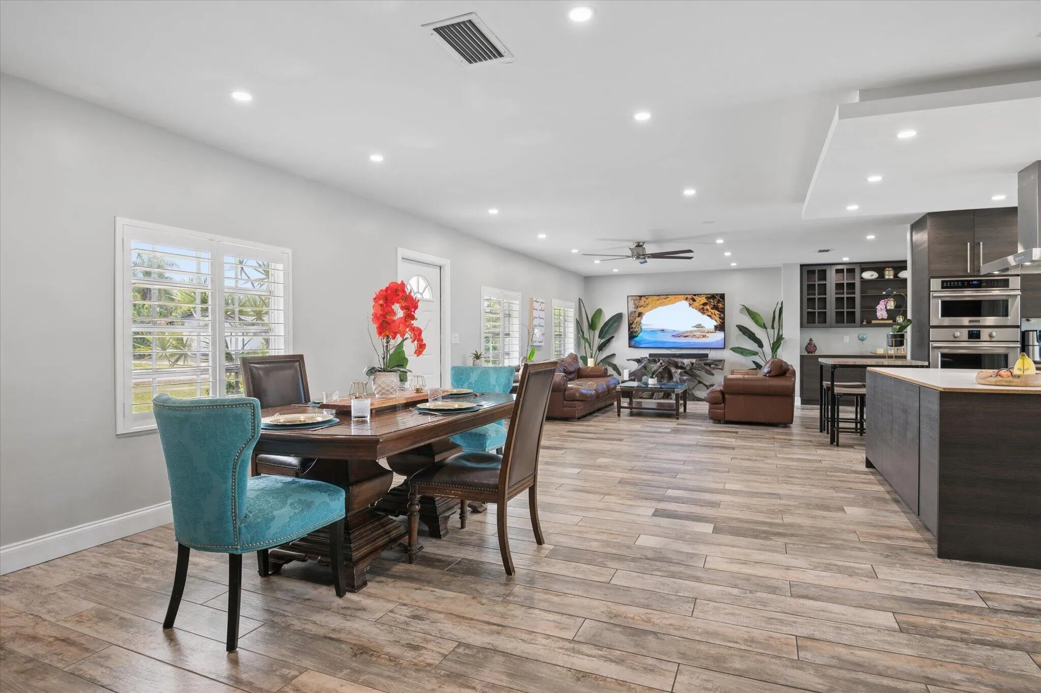 16-Maitlen-4601 W Hawthorne​​‌​​​​‌​​‌‌​‌‌​​​‌‌​‌​‌​‌​​​‌​​ Cir-14