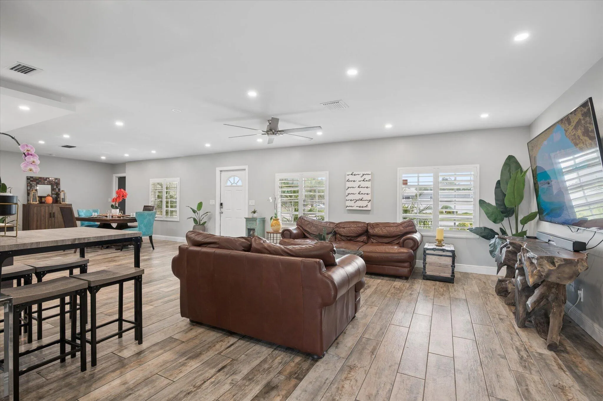 10-Maitlen-4601 W Hawthorne Cir-9