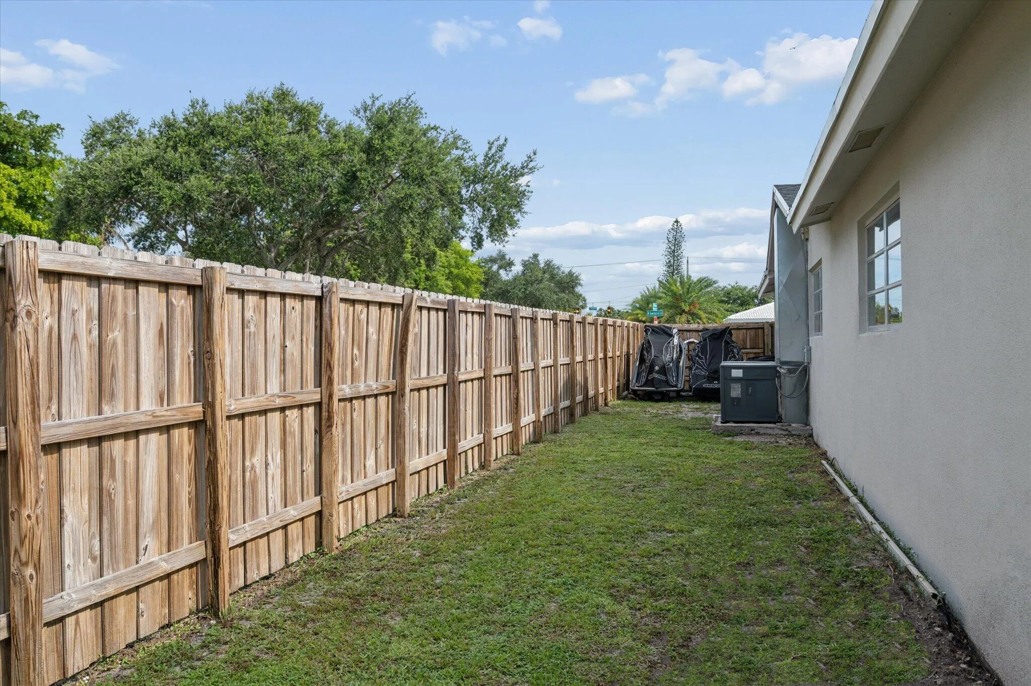 34-Maitlen-4601 W Hawthorne Cir-33