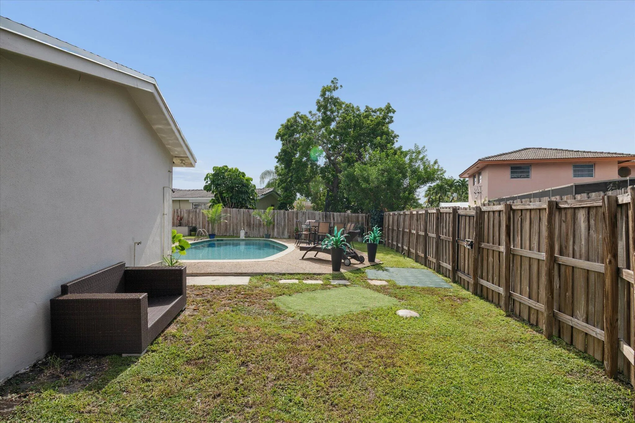 35-Maitlen-4601 W Hawthorne Cir-34