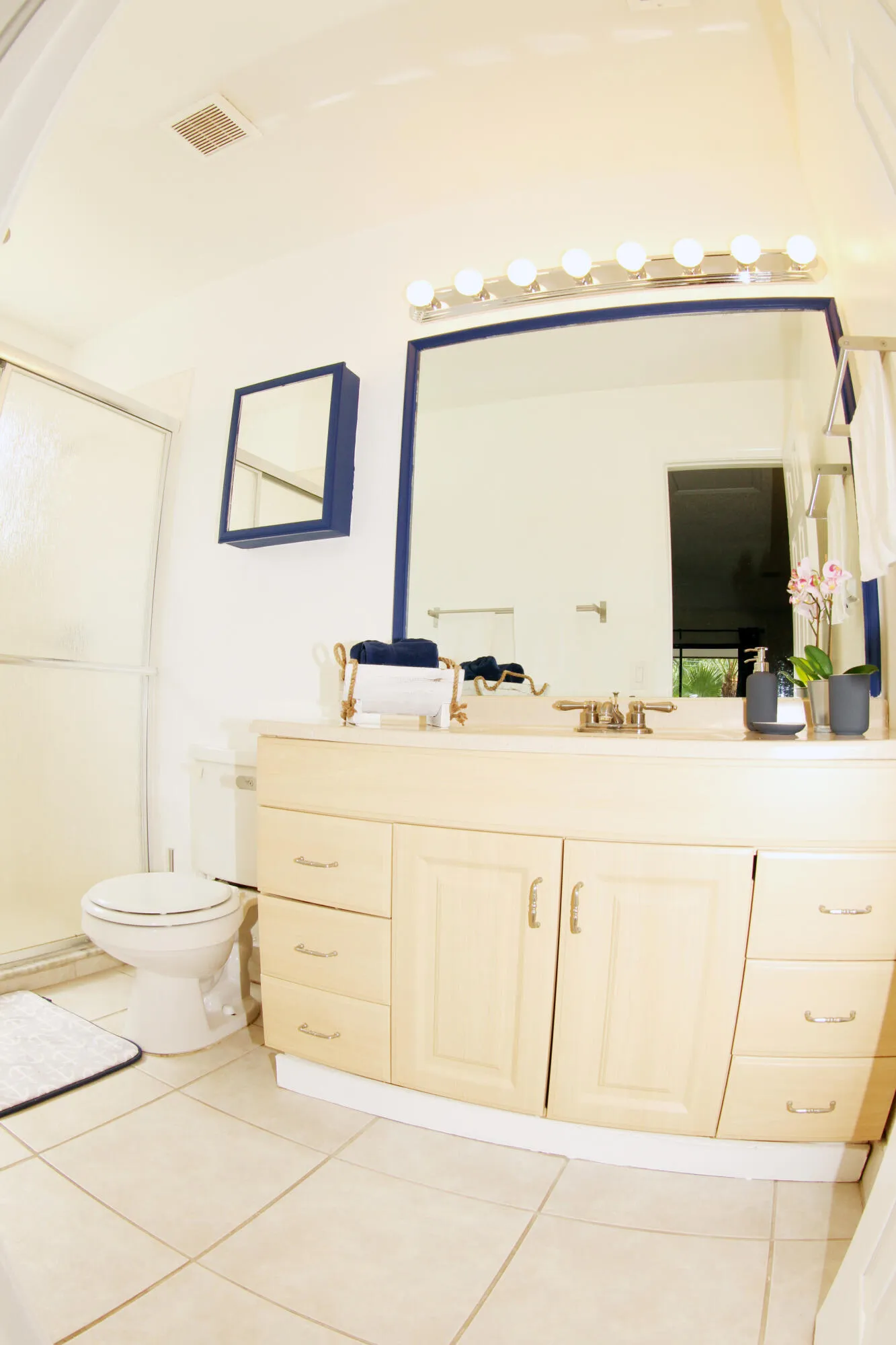 08 master bath 1 copy
