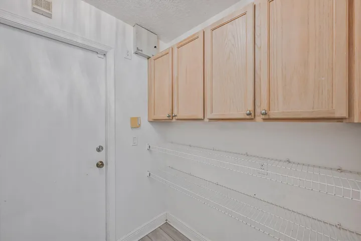 49-8671 155th Place N-49