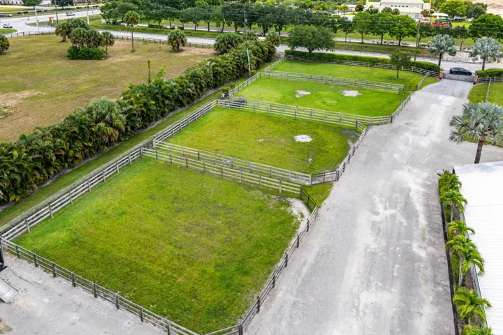8 irrigated paddocks
