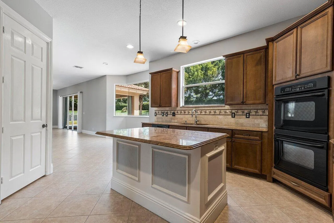 013-11178MainsailCourt-Wellington-FL-334