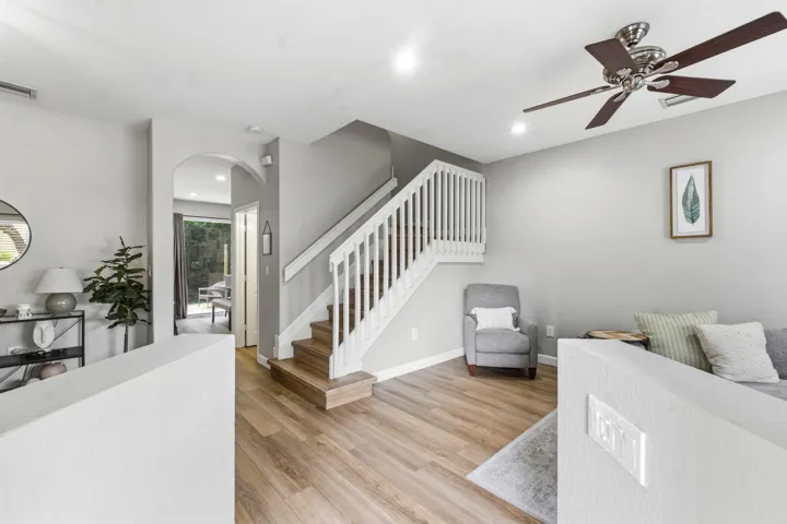 3469 Merrick Ln_001
