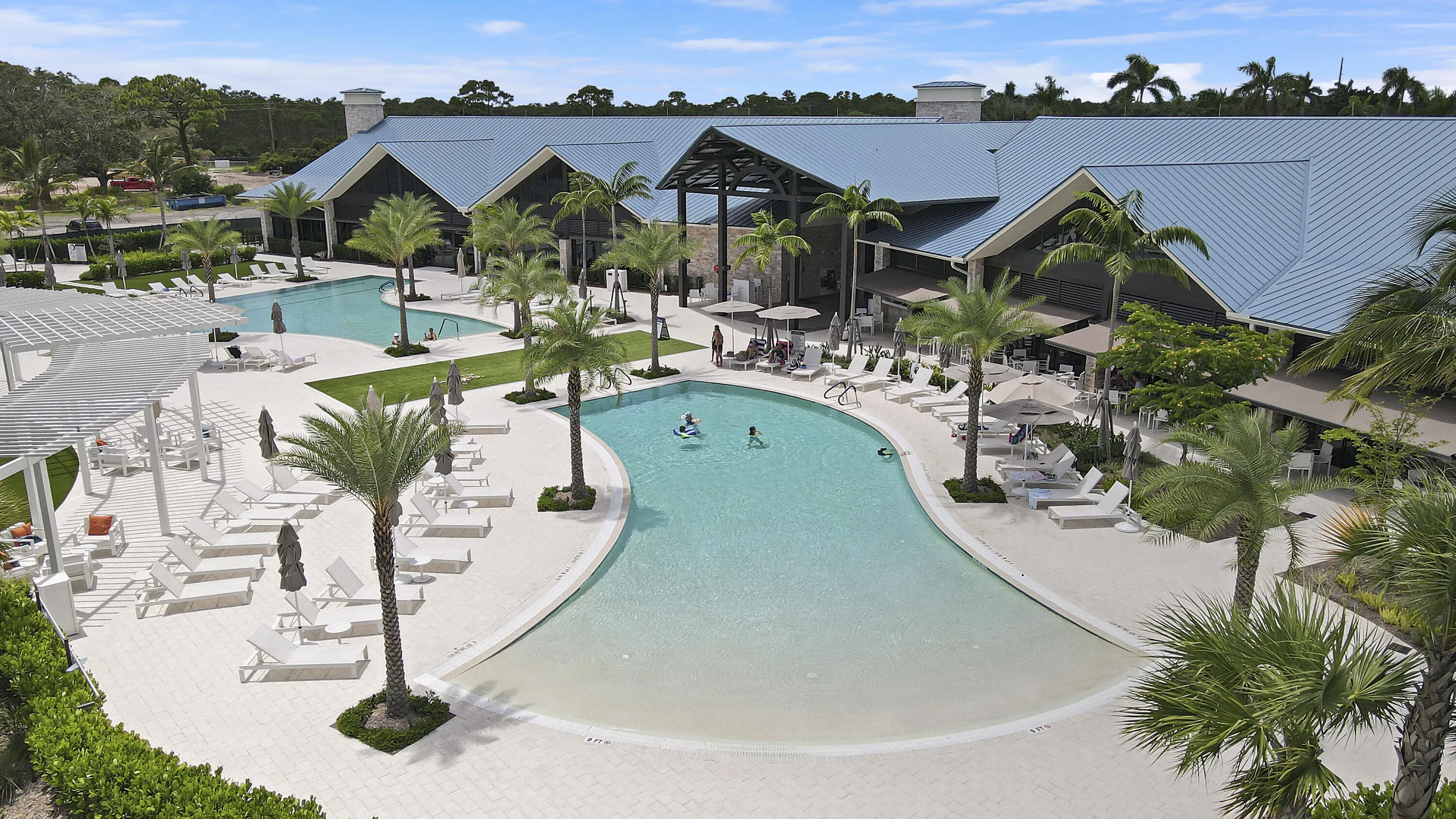 The Pointe Pool