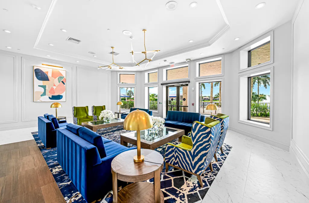 10 CLUBHOUSE LOBBY SEATING - Copy