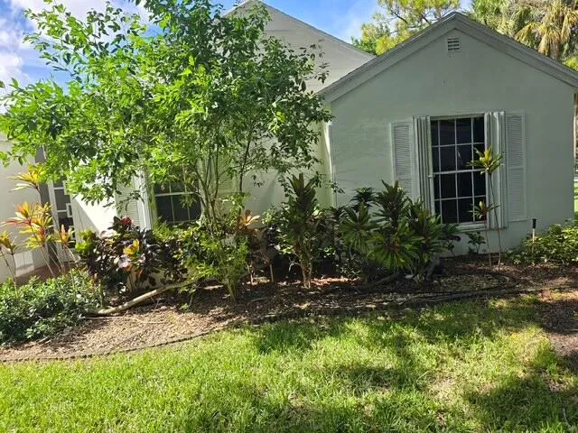 7608 Forest Green Lane