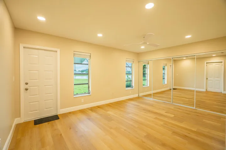 bedroom2