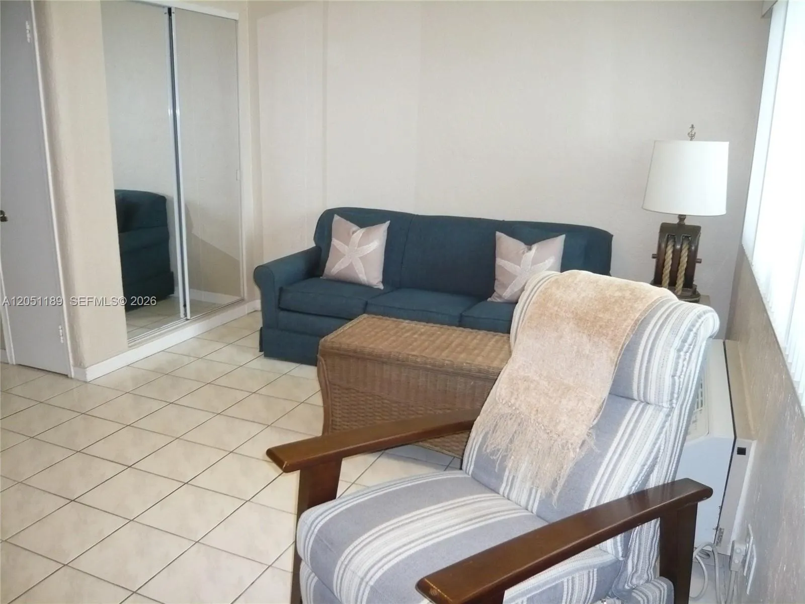 SITTING AREA