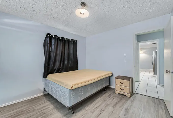guest bedroom 3