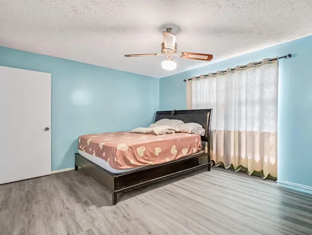 master bedroom.