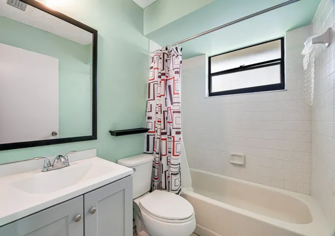 guest bath - Copy