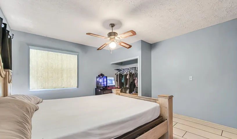 guest bedroom 3