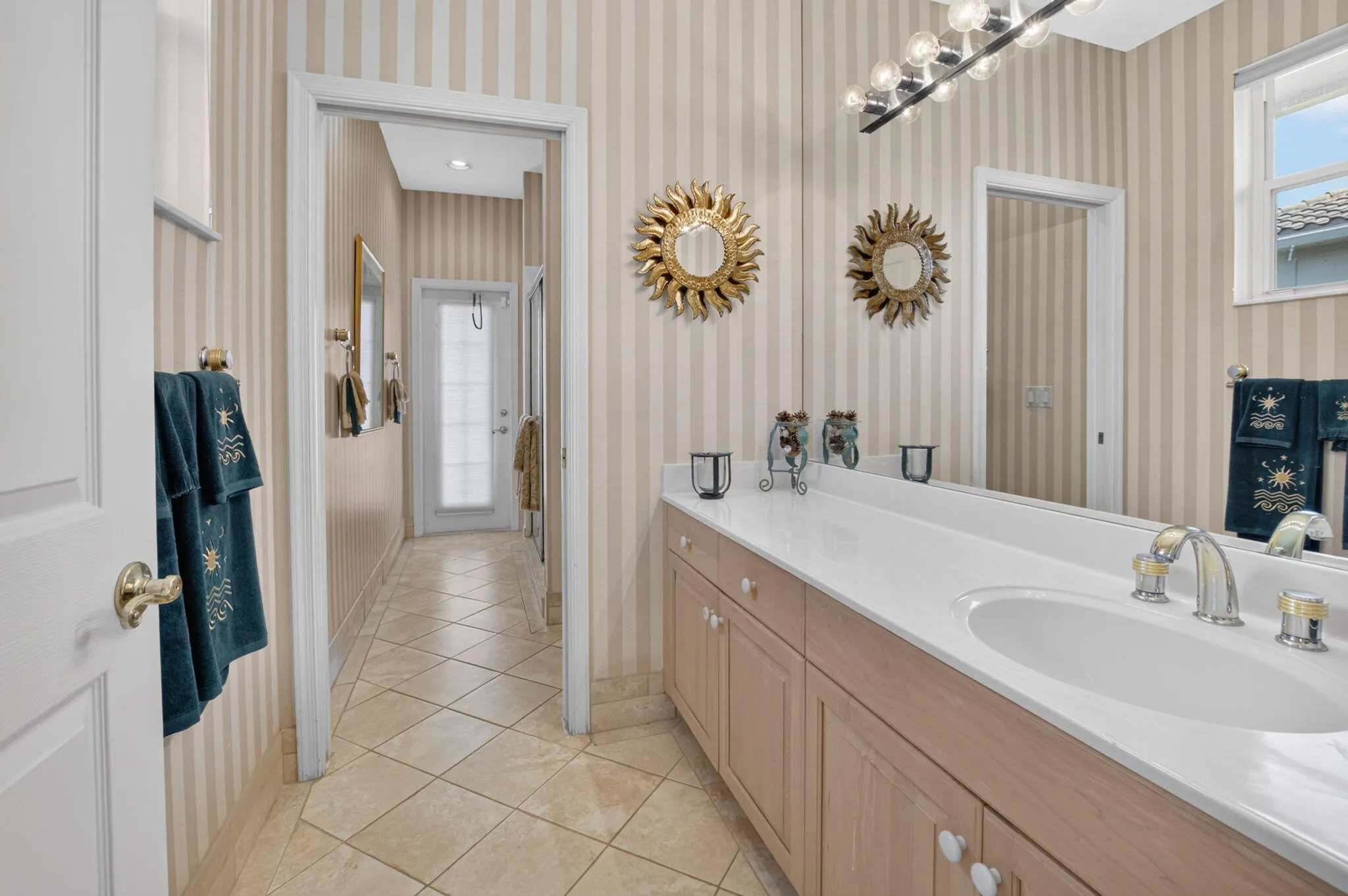 ensuite bathroom