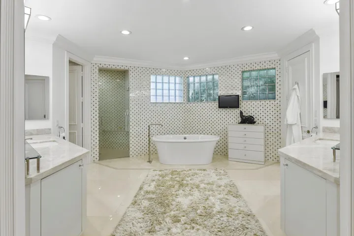 primary bath