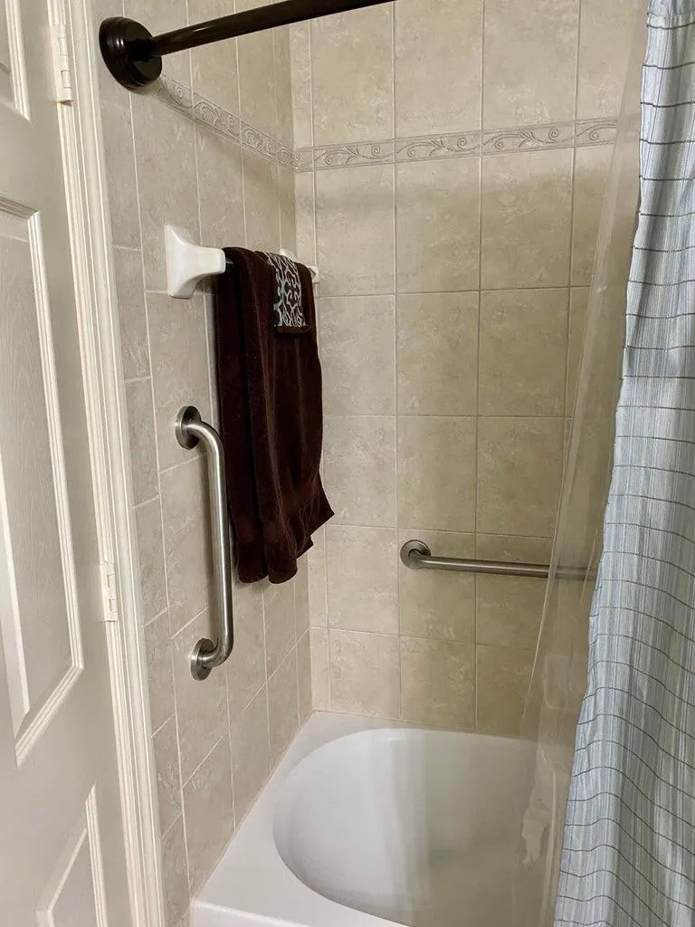 Tub/Shower Combo