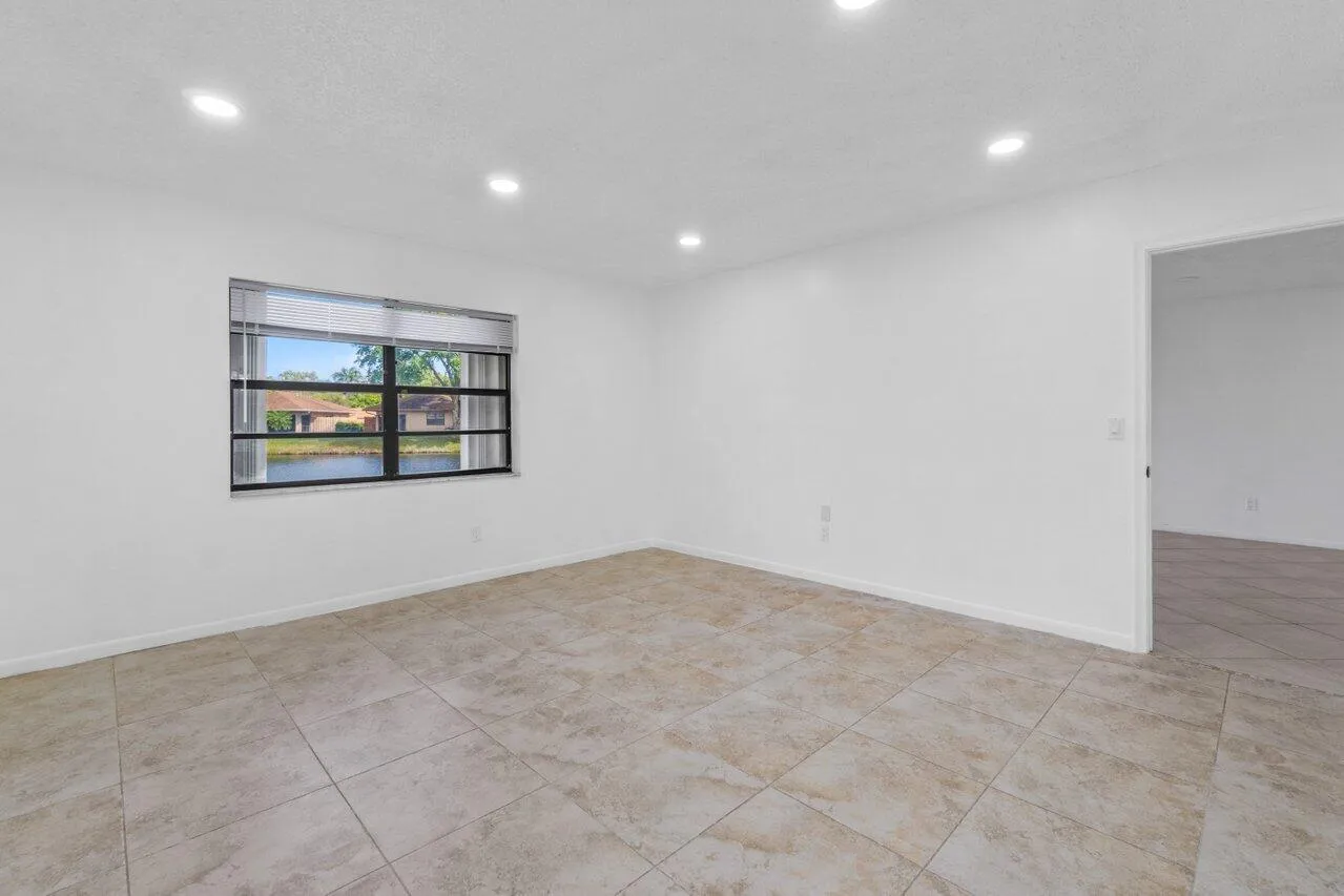 024-1620GranfernAvenue-WestPalmBeach-FL-