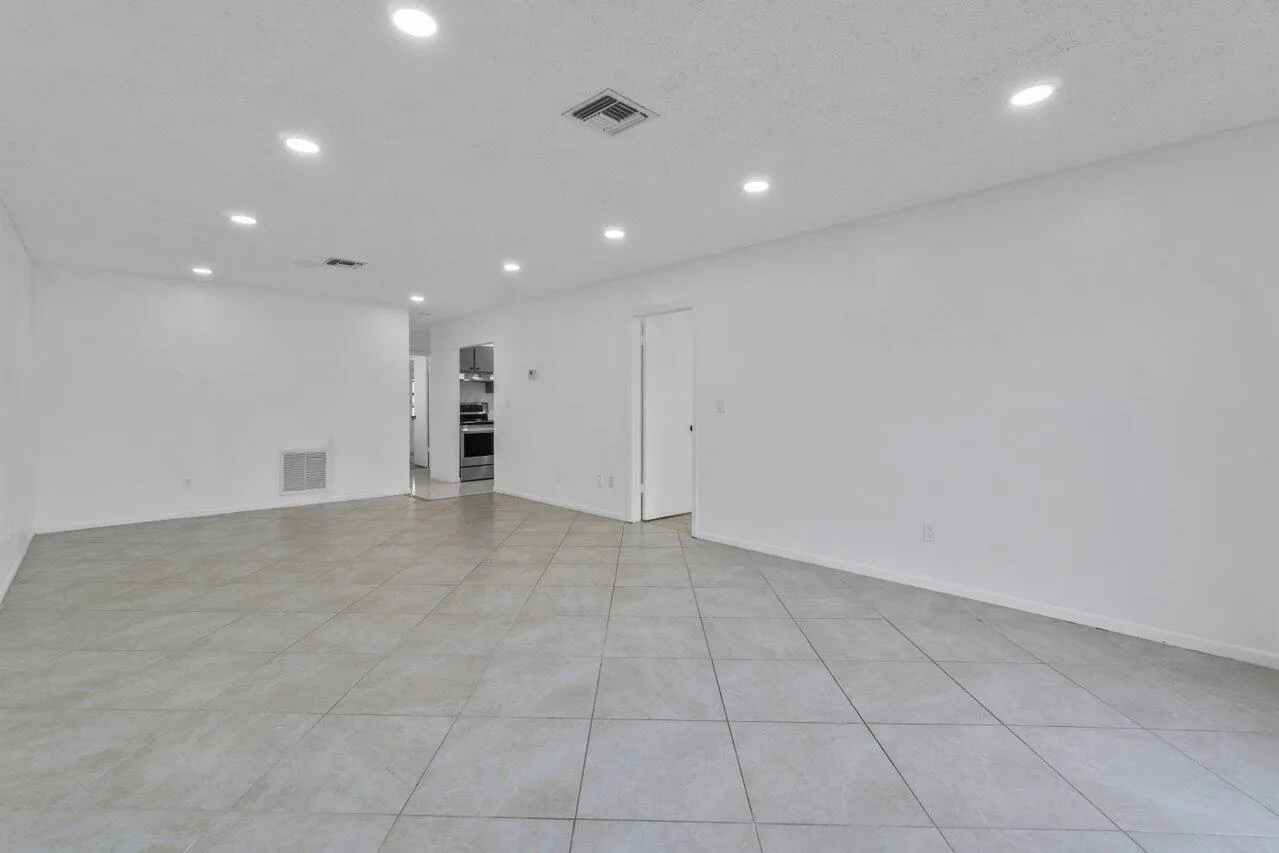 014-1620GranfernAvenue-WestPalmBeach-FL-