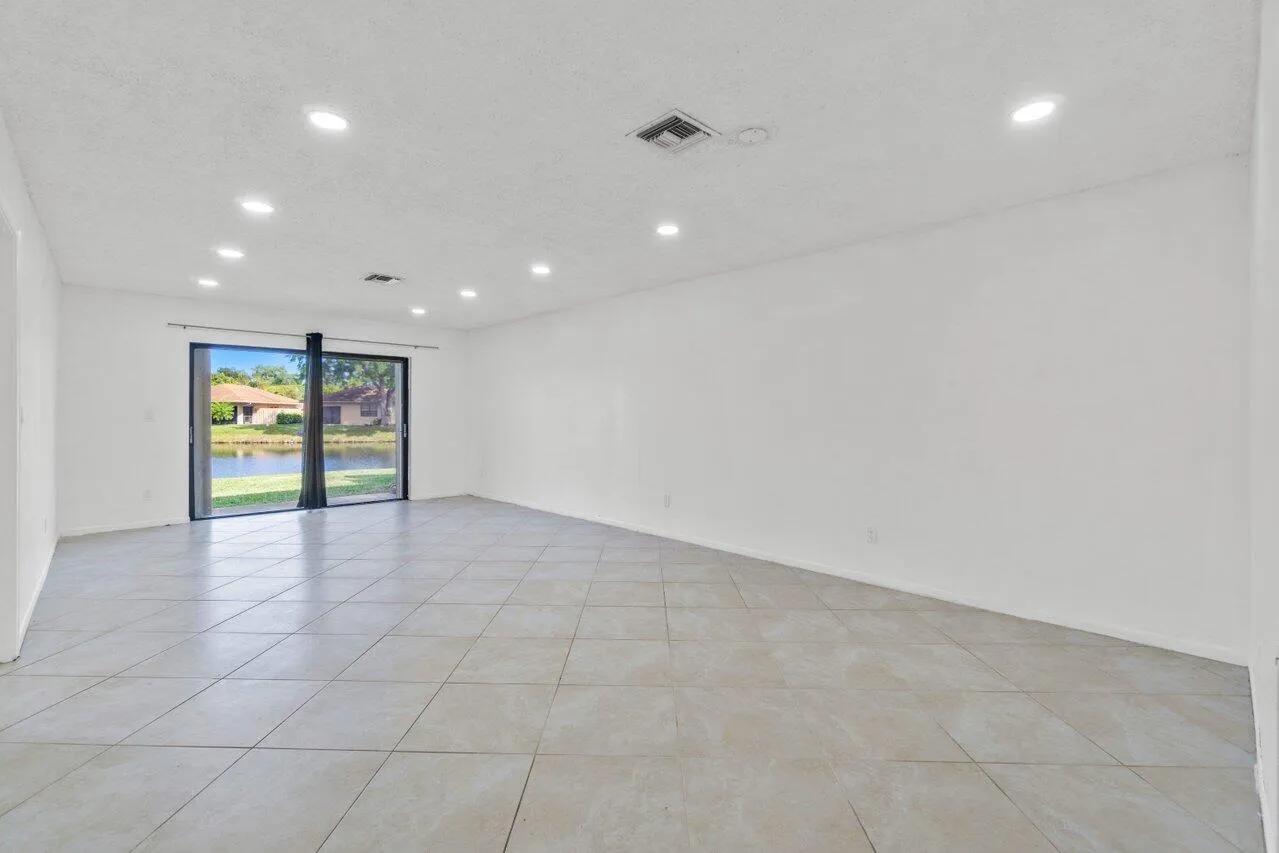 011-1620GranfernAvenue-WestPalmBeach-FL-