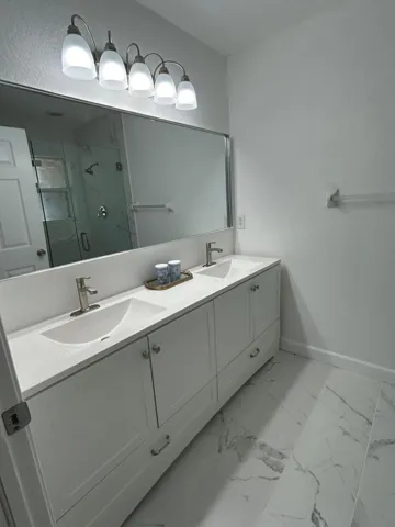 Master bath first floor