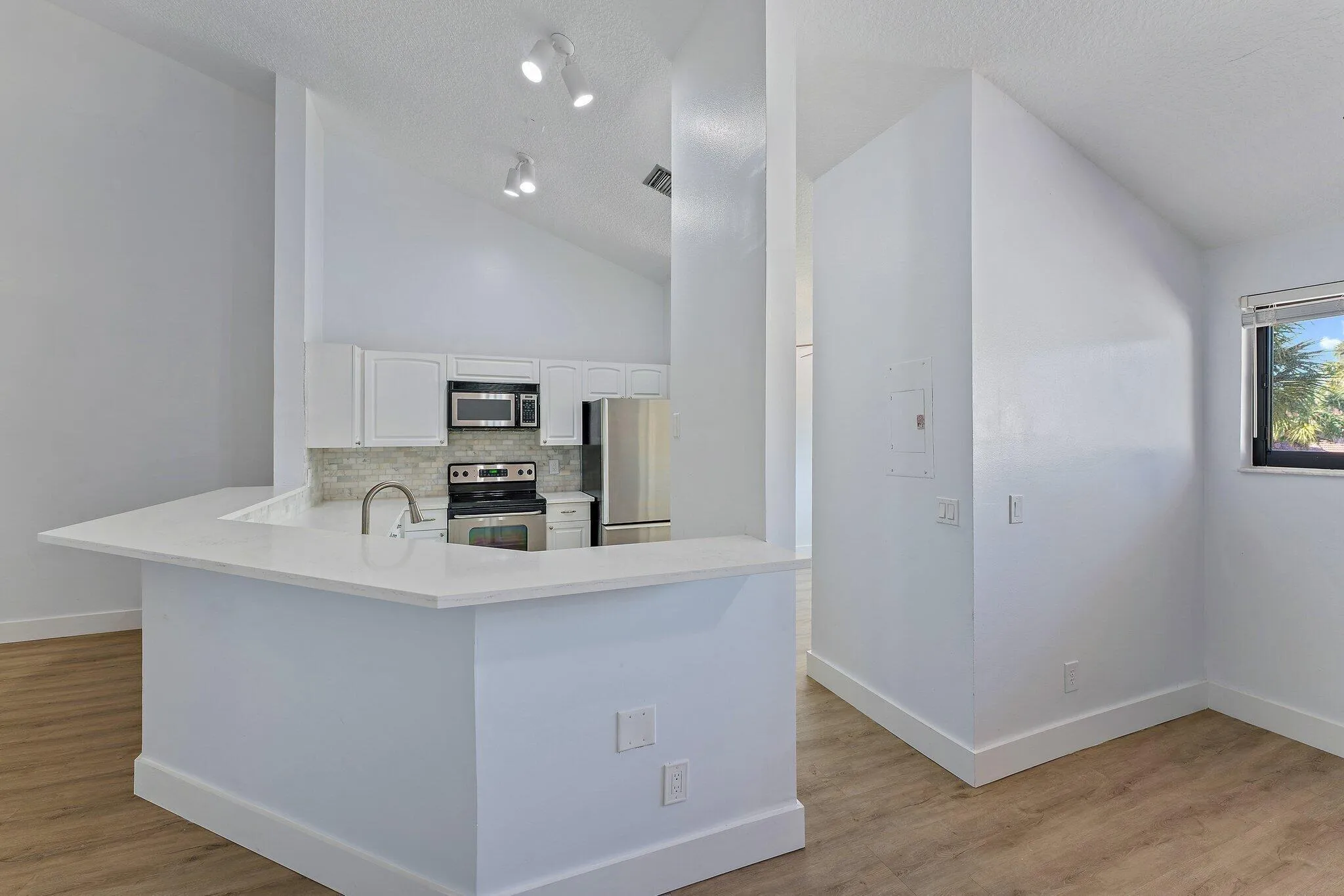 Open Kitchen Floor Plan