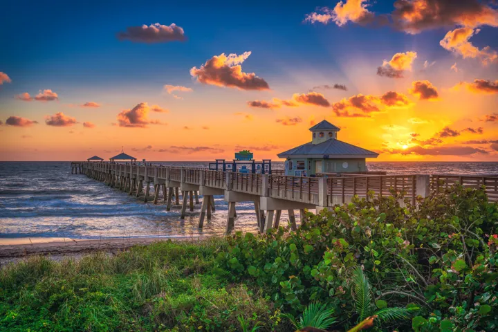 Juno Beach Pier