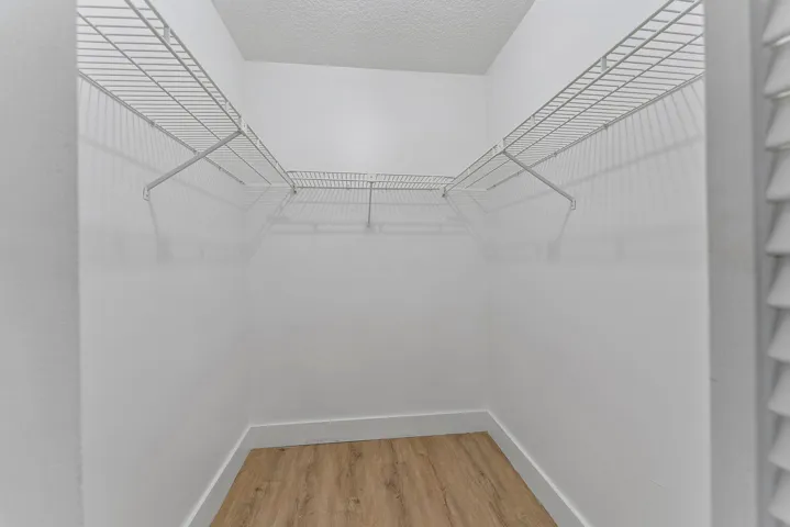 Walk In Closet