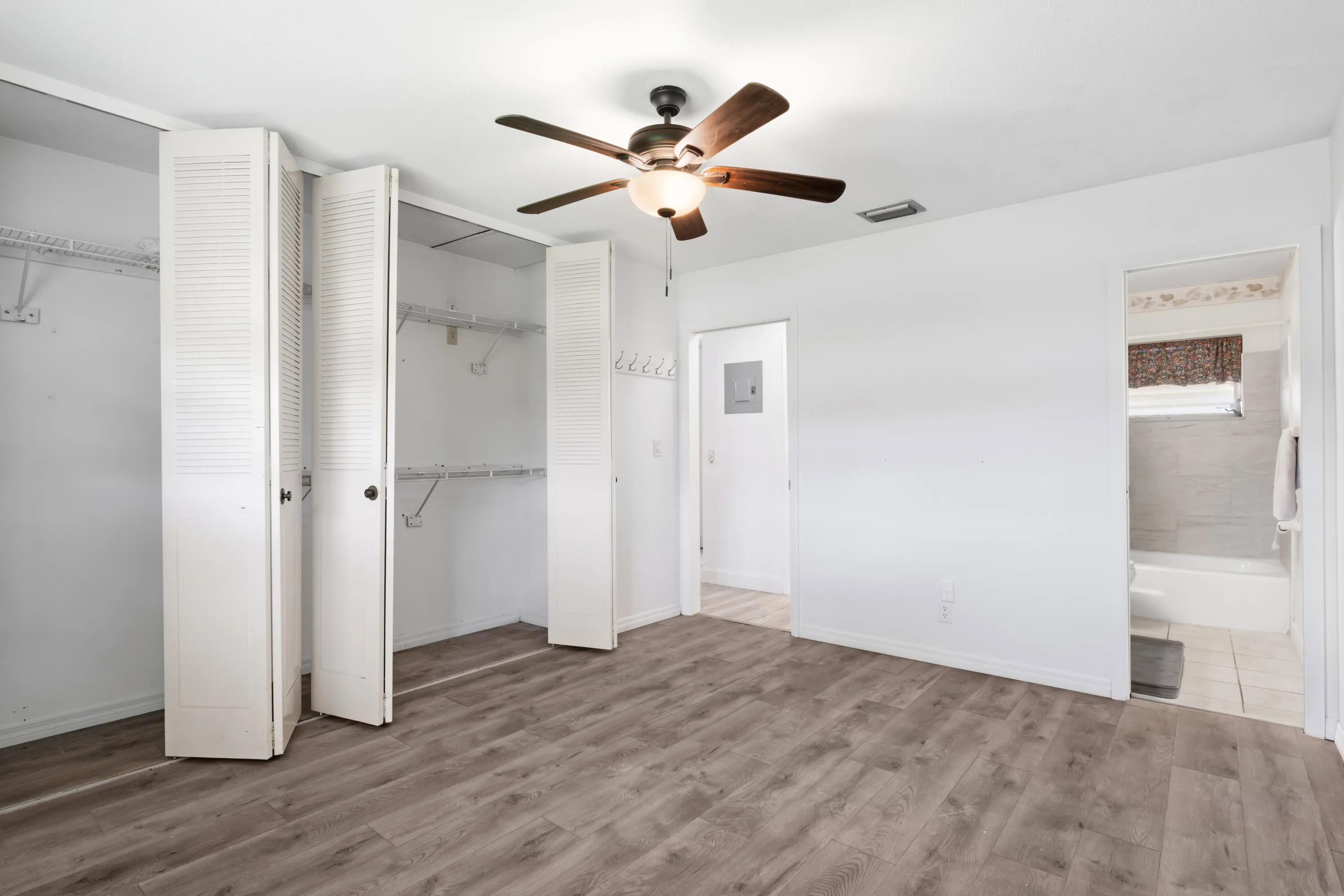 Large bedroom closet