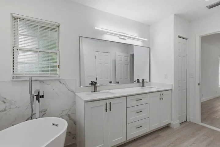 Primary Bathroom.2.jpeg-SMALL