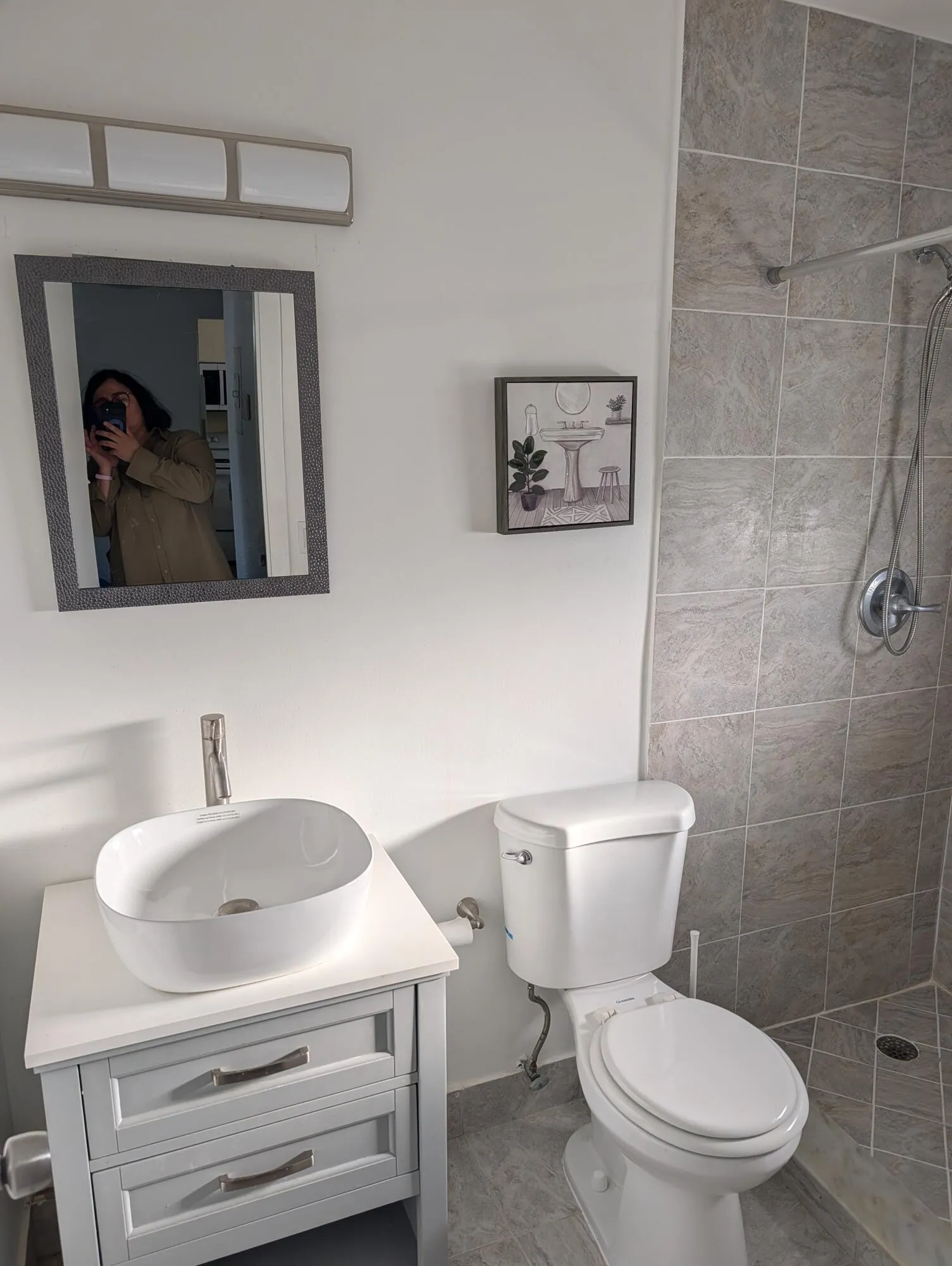 BATHROOM3