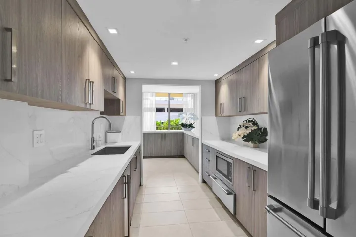 PB East clubhouse kitchen 1