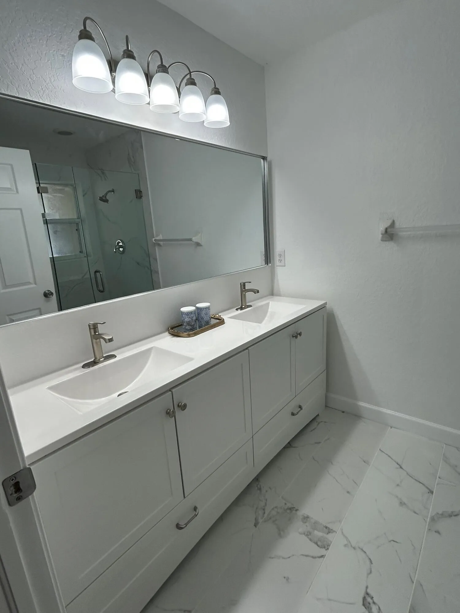 Master bath first floor