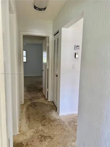 Hallway between Bedrooms
