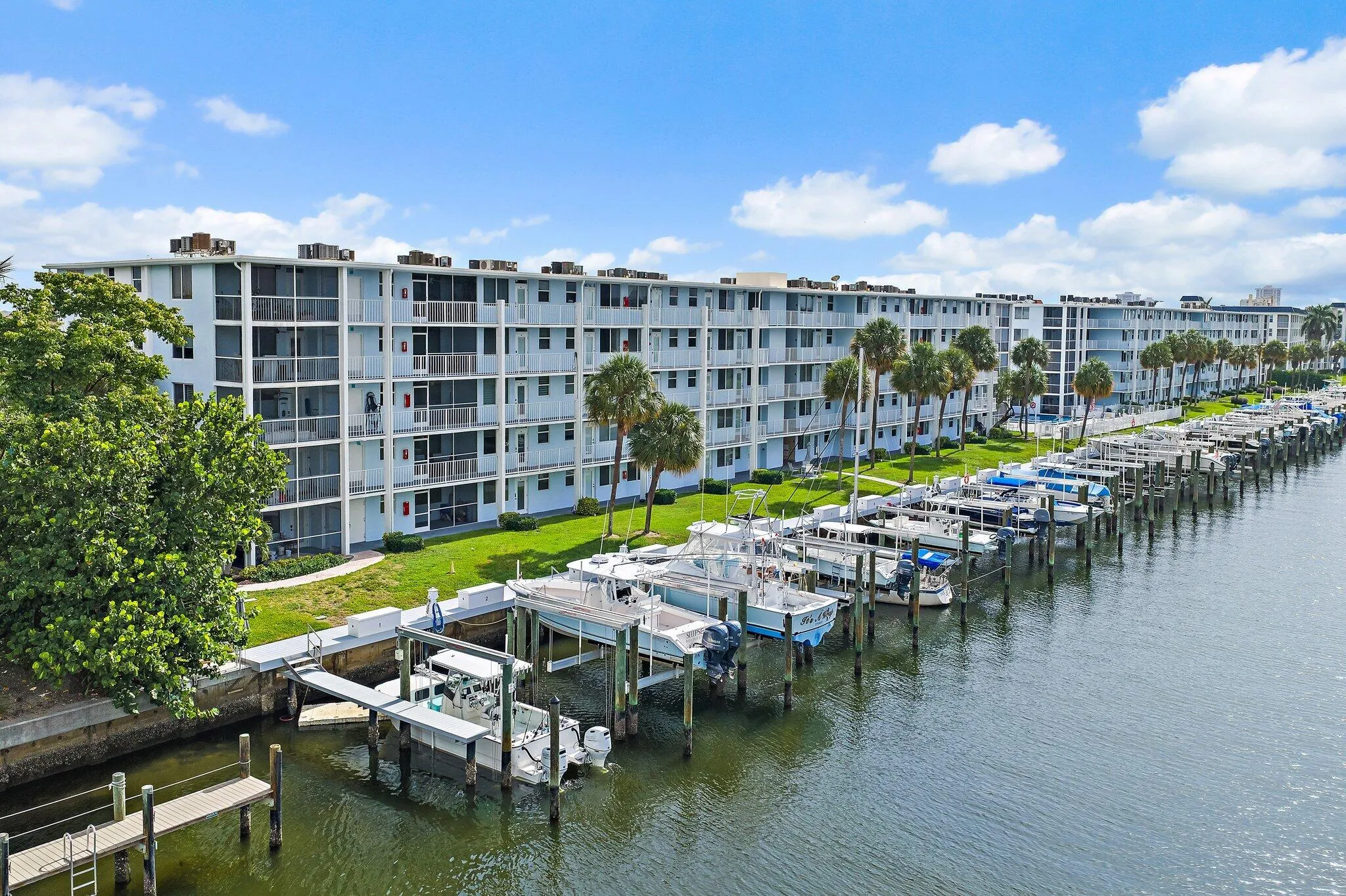 011-108ParadiseHarbourBlvd-314-NorthPalm