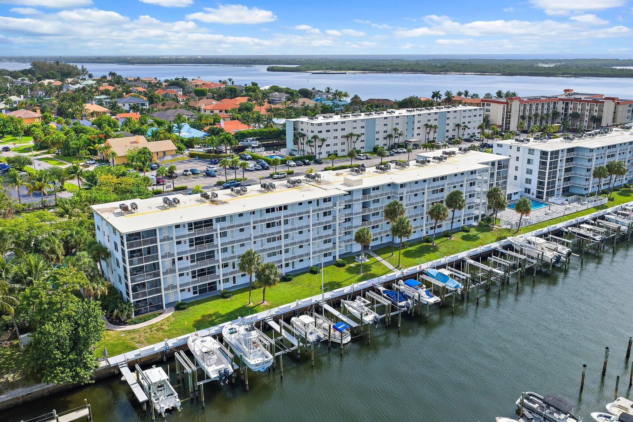 006-108ParadiseHarbourBlvd-314-NorthPalm