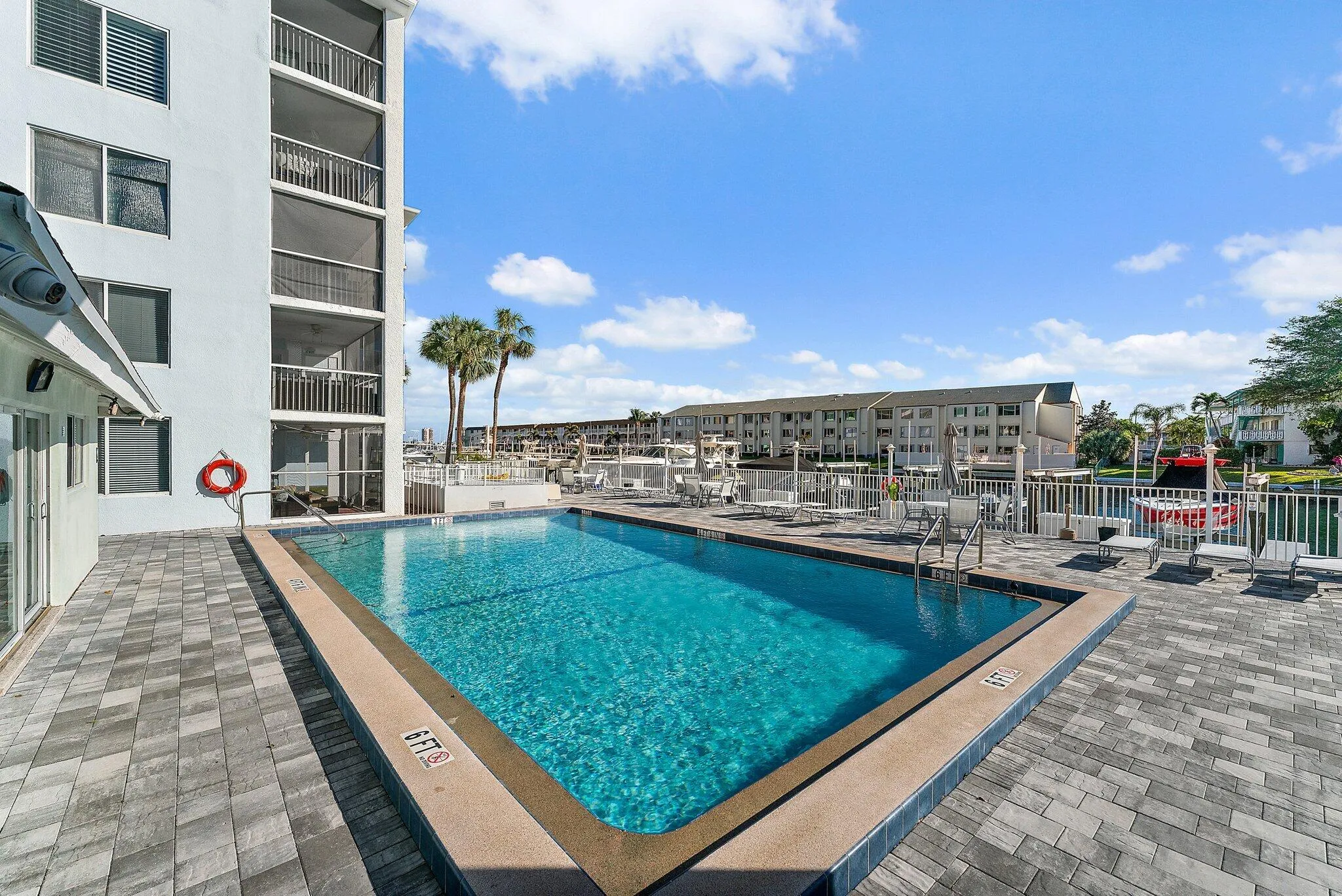 067-108ParadiseHarbourBlvd-314-NorthPalm