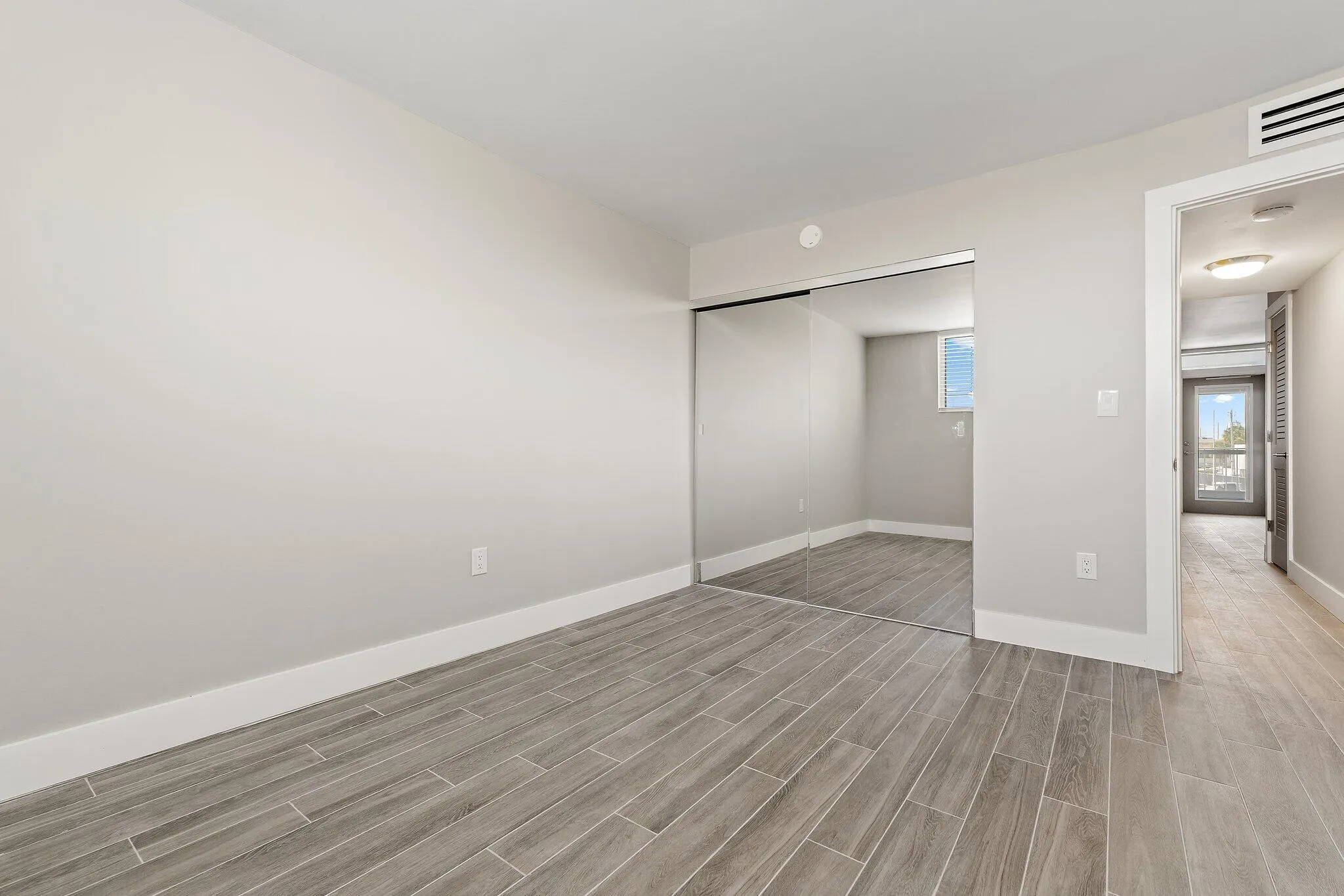 039-108ParadiseHarbourBlvd-314-NorthPalm