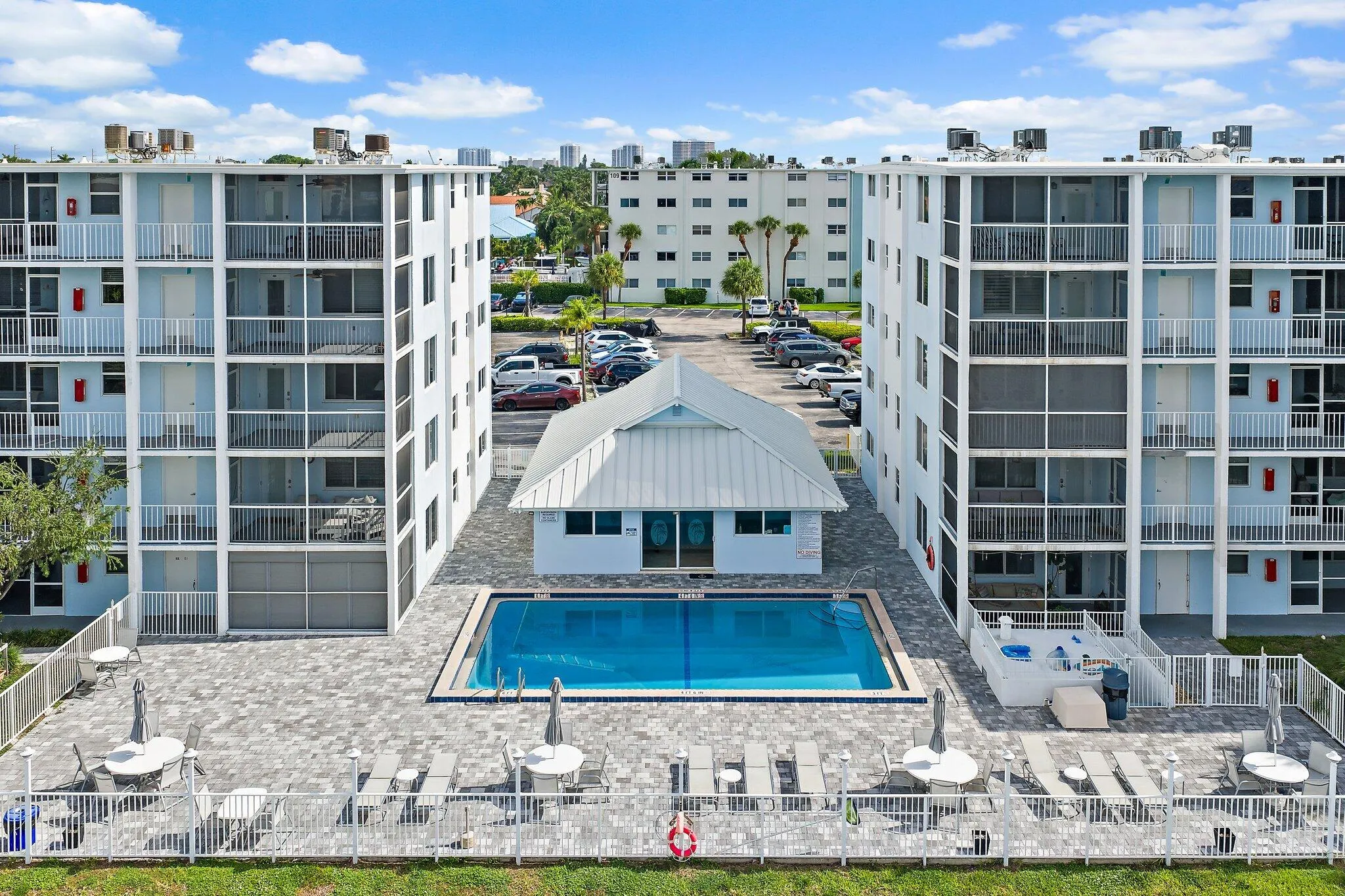 012-108ParadiseHarbourBlvd-314-NorthPalm