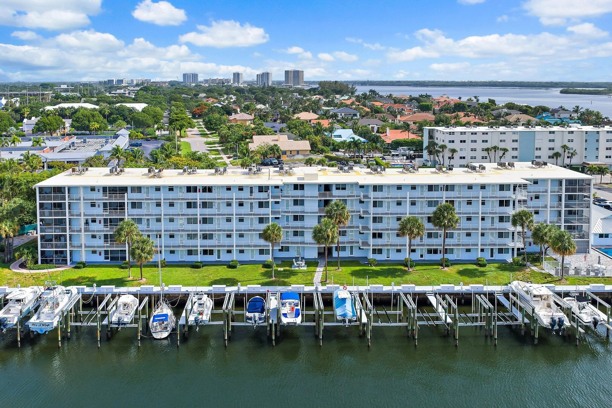 007-108ParadiseHarbourBlvd-314-NorthPalm