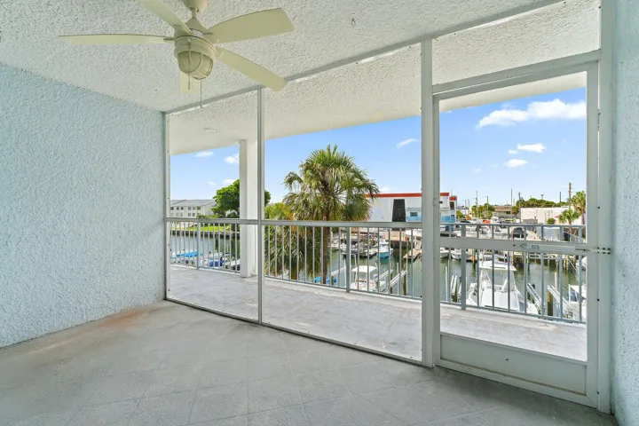 034-108ParadiseHarbourBlvd-314-NorthPalm