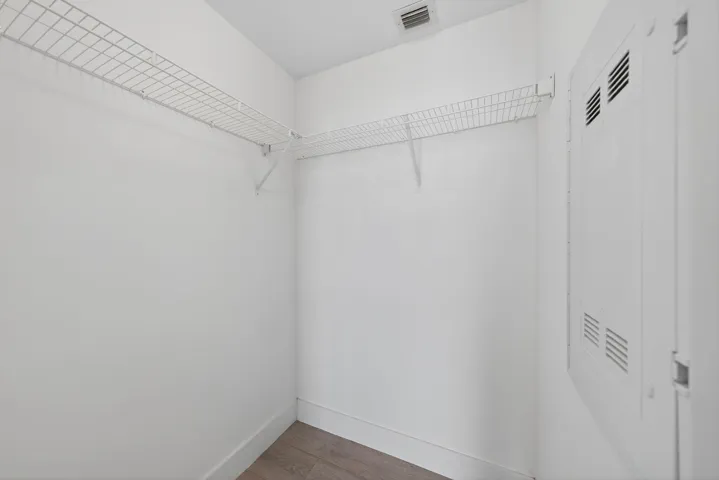 27-web-or-mls-501 NE 31st St unit 3305_H