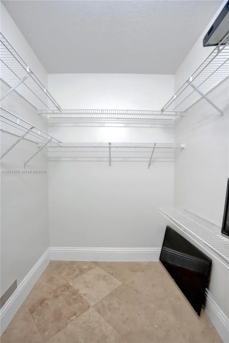 Property photo 84