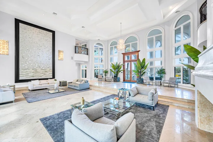 709 Idlewyld Dr-42