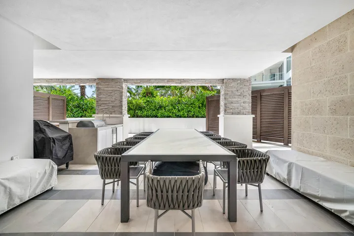 038-220SoutheastMiznerBoulevard-205-Boca