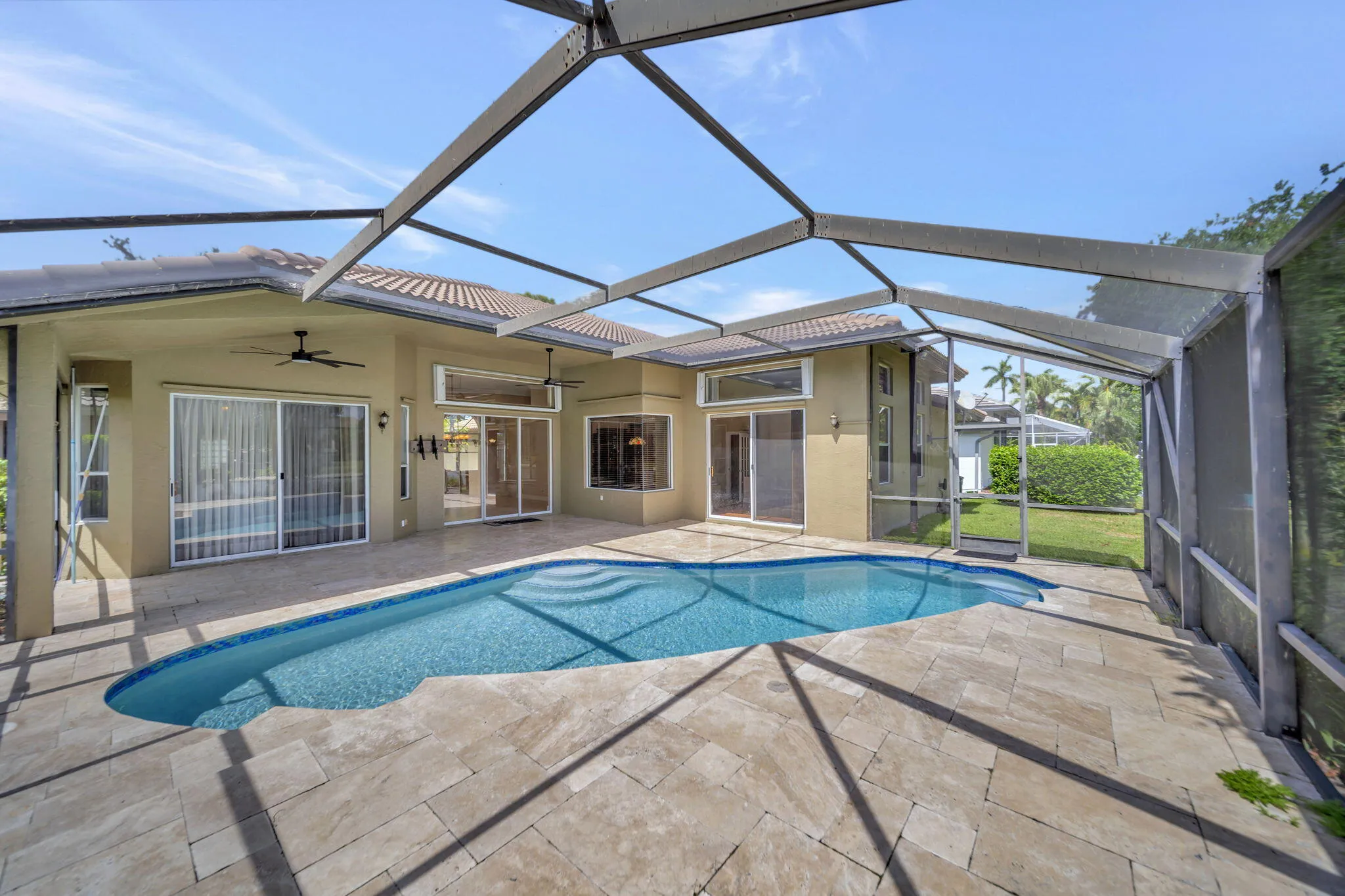 54_91-Pool Patio