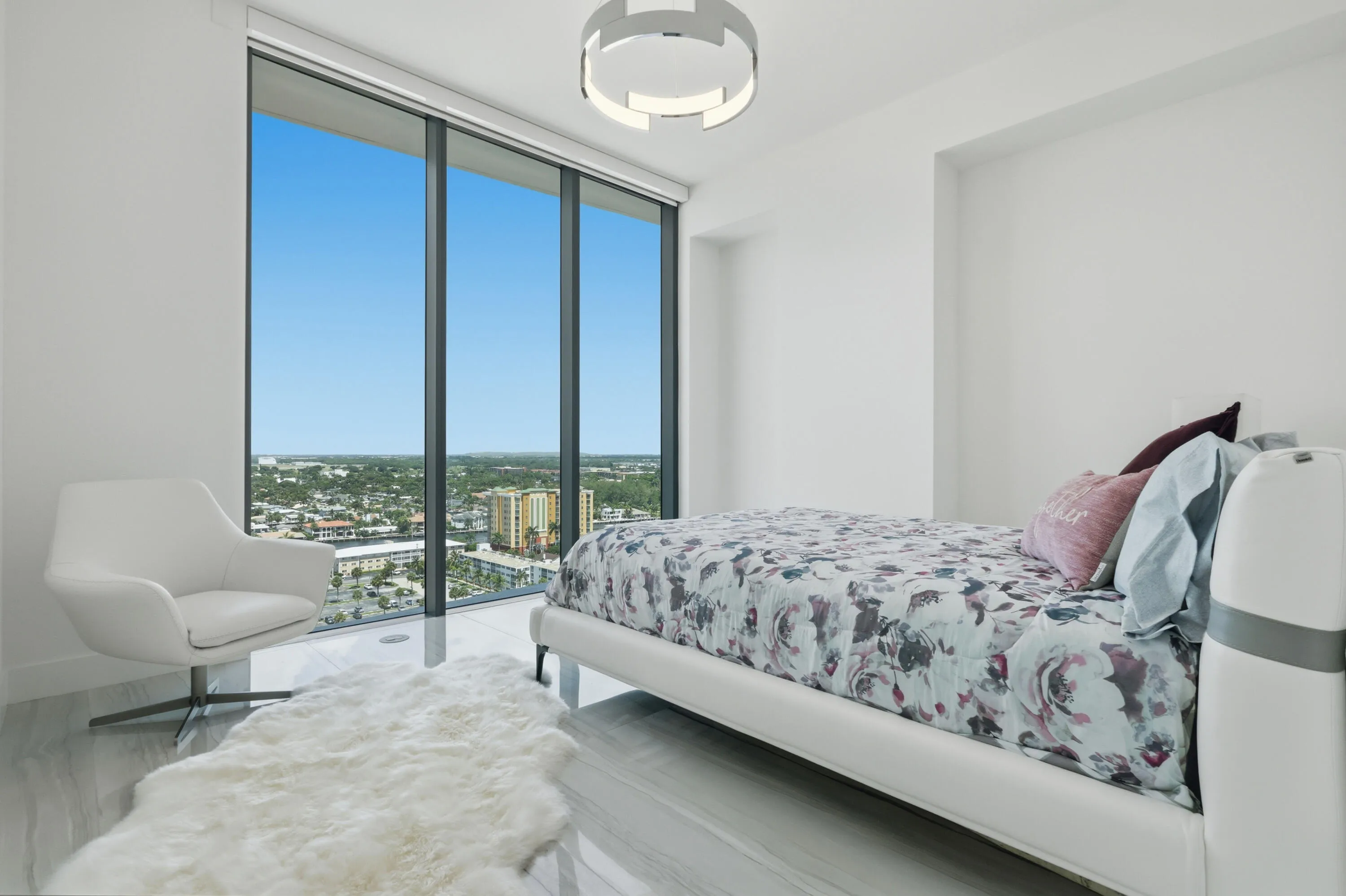 Bedroom 3 with city views