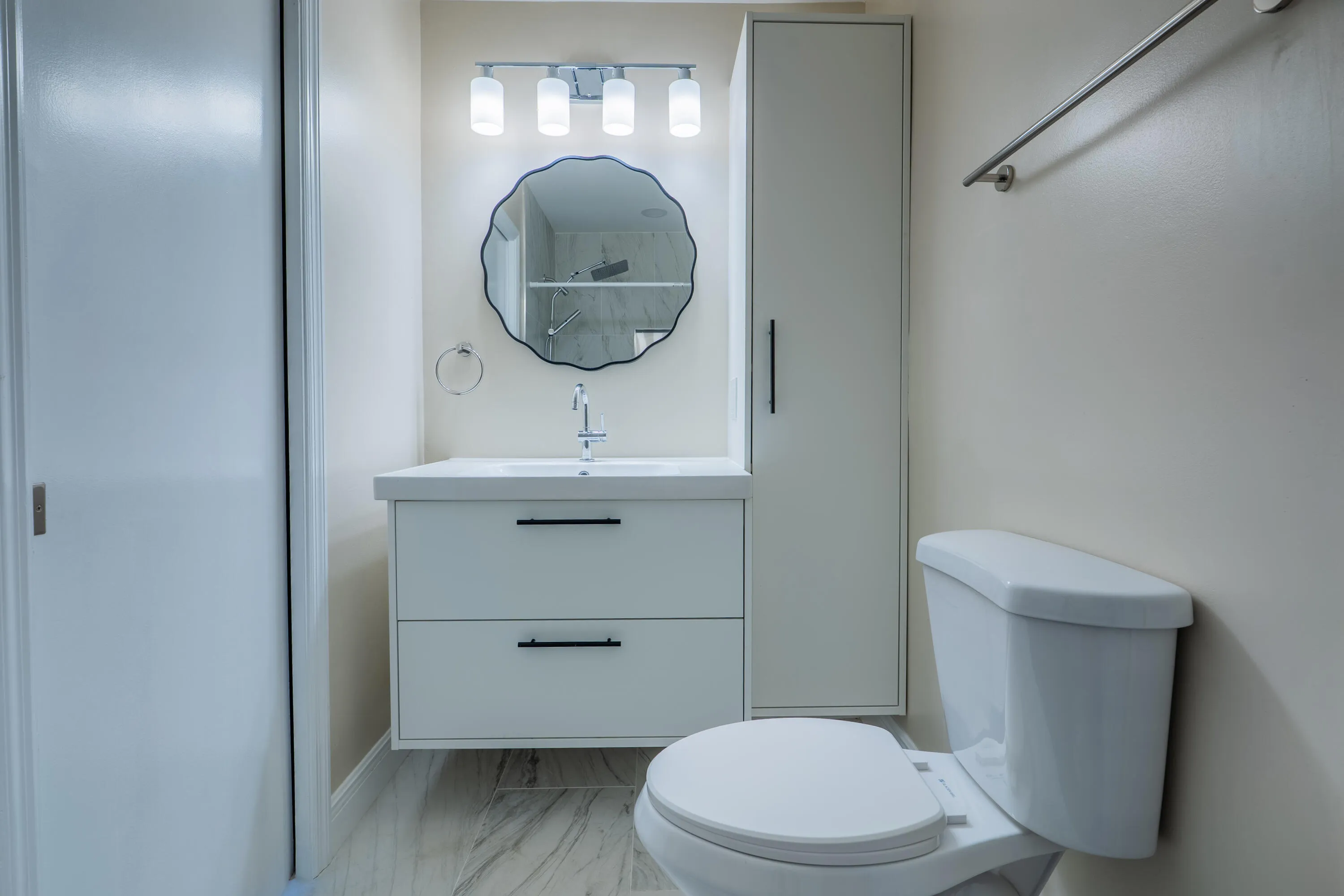 bathroom1