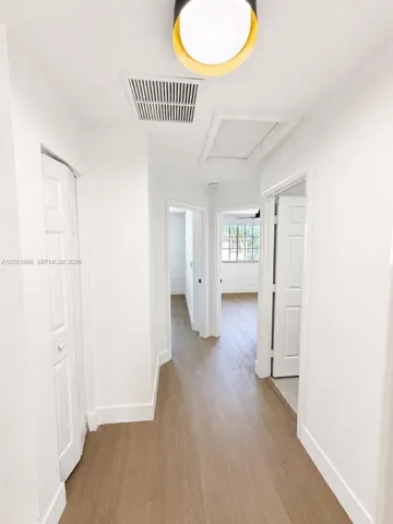 Hall 2 floor