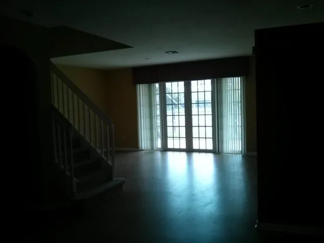 20130930132210157627000000-o
